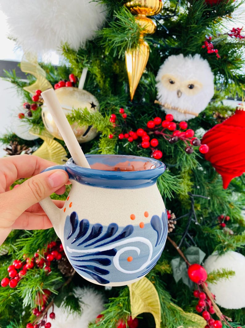 Two mugs and two grinders to make a delicious hot chocolate, MEXICAN cup painted by HAND !!!wholesale too!!!